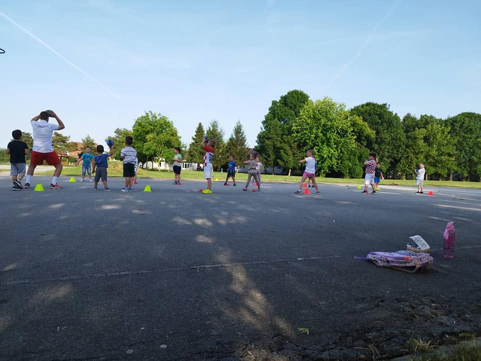 Škola sporta na vanjskom terenu